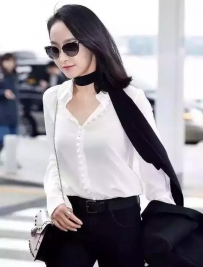 怎么系丝巾？系丝巾的详细方法和技巧