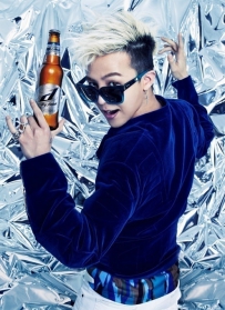 Big Bang成员G-Dragon权志龙代言拍摄HITEJINRO品牌啤酒广告