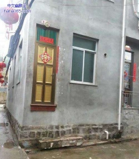 这是按照威尼斯设计的房子吧