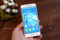 小米max2和华为畅享6s哪个好？区别对比评测