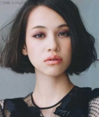 小脸适合的短发发型