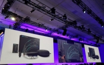 全息眼镜Hololens发布