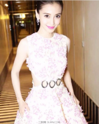 Angelababy2015戛纳电影节红毯造型