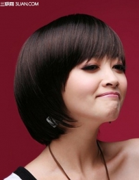 圆脸女生适合什么发型