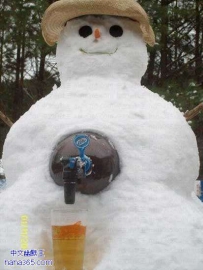 卖冰镇啤酒的雪人