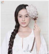 适合鹅蛋脸女生的长发发型