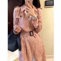 今年流行的服装女款 今年最流行的女装