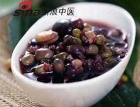 蝴蝶斑最佳治疗方法 推荐治疗药膳方