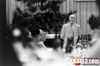 珍珠港爆发前的蒋介石：为何不敢对日本宣战？