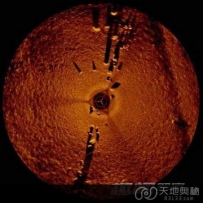 十大水下异常现象：湖底巨石阵刻神秘图案