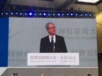 库克：AI发展迅速 担心人像机器一样思考