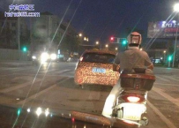 还有豹纹汽车