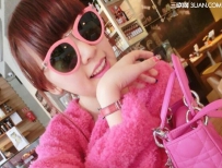 女生眼镜的搭配技巧
