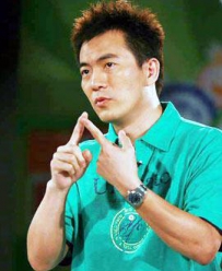 黄健翔默然应对感情问题 坦言自己是电子杂志老板