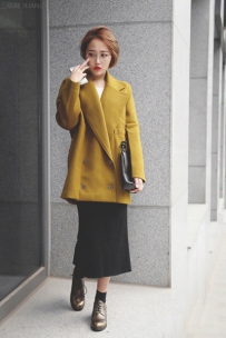 连衣裙如何搭配外套