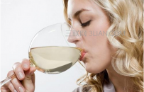 喝白酒后怎么快速解酒