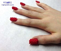 艺术家打印出“3D指甲” 夸张美甲一印就有