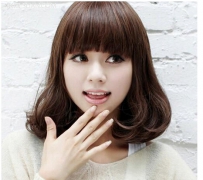 小脸女生适合什么样的梨花头发型