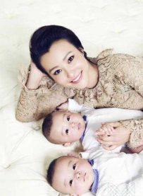 赫蕾儿子 郝蕾双胞胎儿子曝光