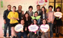 正大广场千人齐唱，感动不已：康师傅冰糖雪梨爱.滋润快闪，庆5.11母亲节！ ...