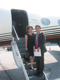 李彦宏与妻子马东敏博士合影