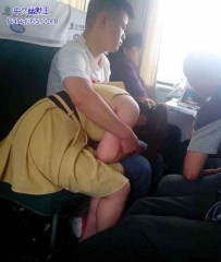 妹纸，别以为我会以为你在睡觉哦！