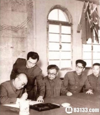 朝鲜停战协定的内幕：彭德怀签下哪三个大字