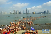[组图]杭州千人横渡钱塘江