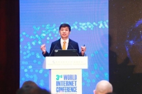 李彦宏：人工智能将推动互联网医疗向“智慧+健康”发展