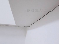 新旧墙面交接处开裂怎么处理