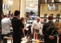 SATCHI沙驰的标准总统的选择，新店即将进驻昆山首创奥莱