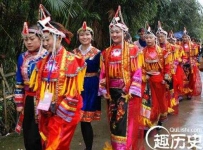 畲族服饰 畲族的服饰有什么特点