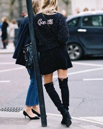 过膝长筒靴 听听编辑们与长靴的故事