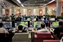 直击网瘾少年在“精神戒毒所”的治疗全过程