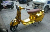土豪金电动车
