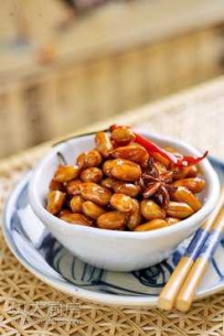 花生是零食 回家路上的休闲小食