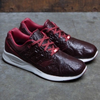 New Balance 和蜘蛛侠联名新款曝光